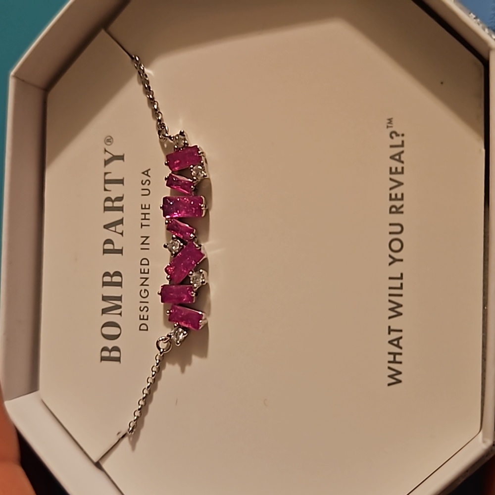 Bomb party sterling club necklace